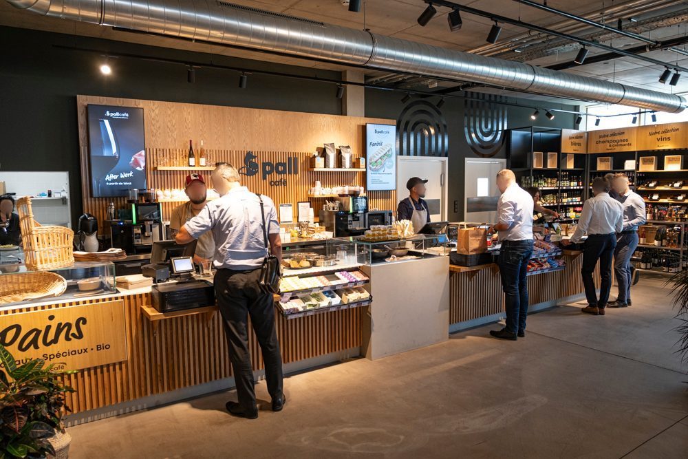 Le comptoir du PallCafé Bertrange